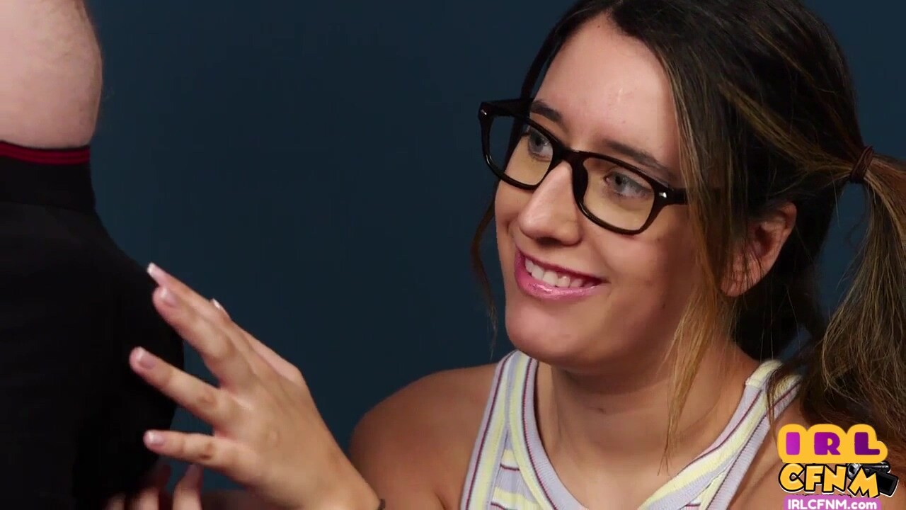Amateur 21yo CFNM gal with glasses sucks n jerks penis 4 jizz